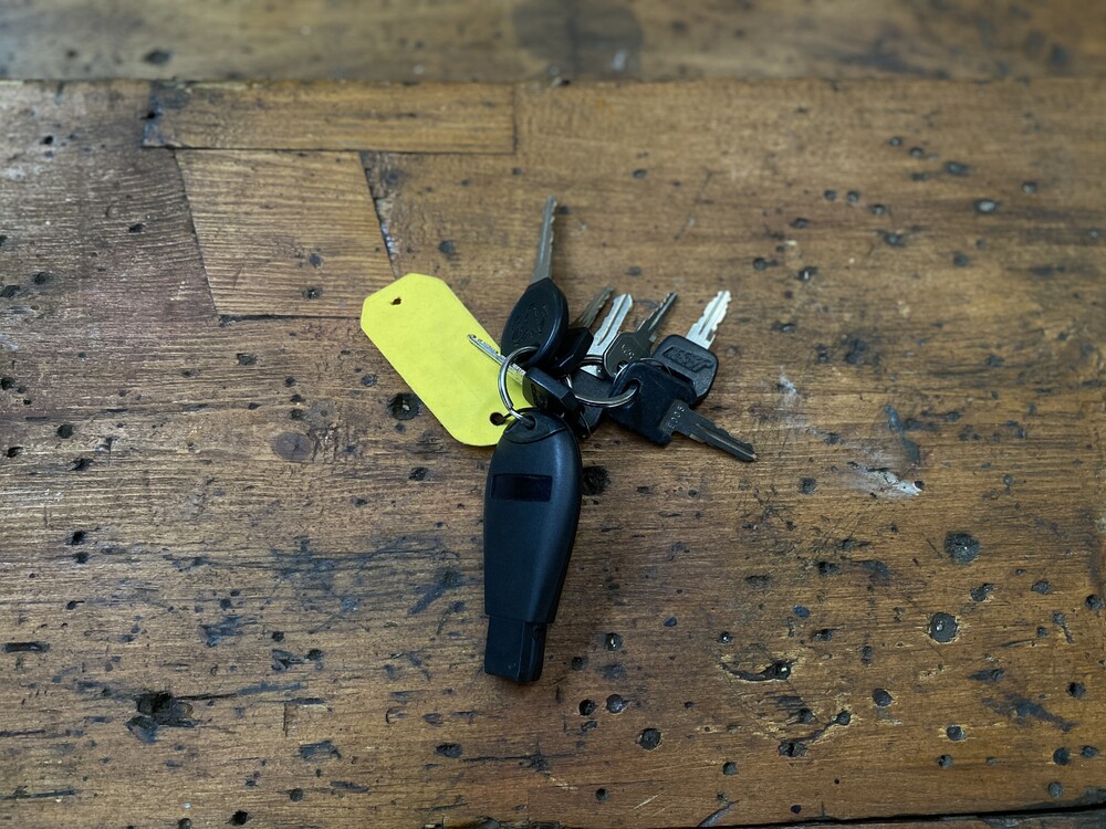 Dodge RAM 1500 5.7 V8 4x4 Quad Cab 6'4 Pick-Up 2011