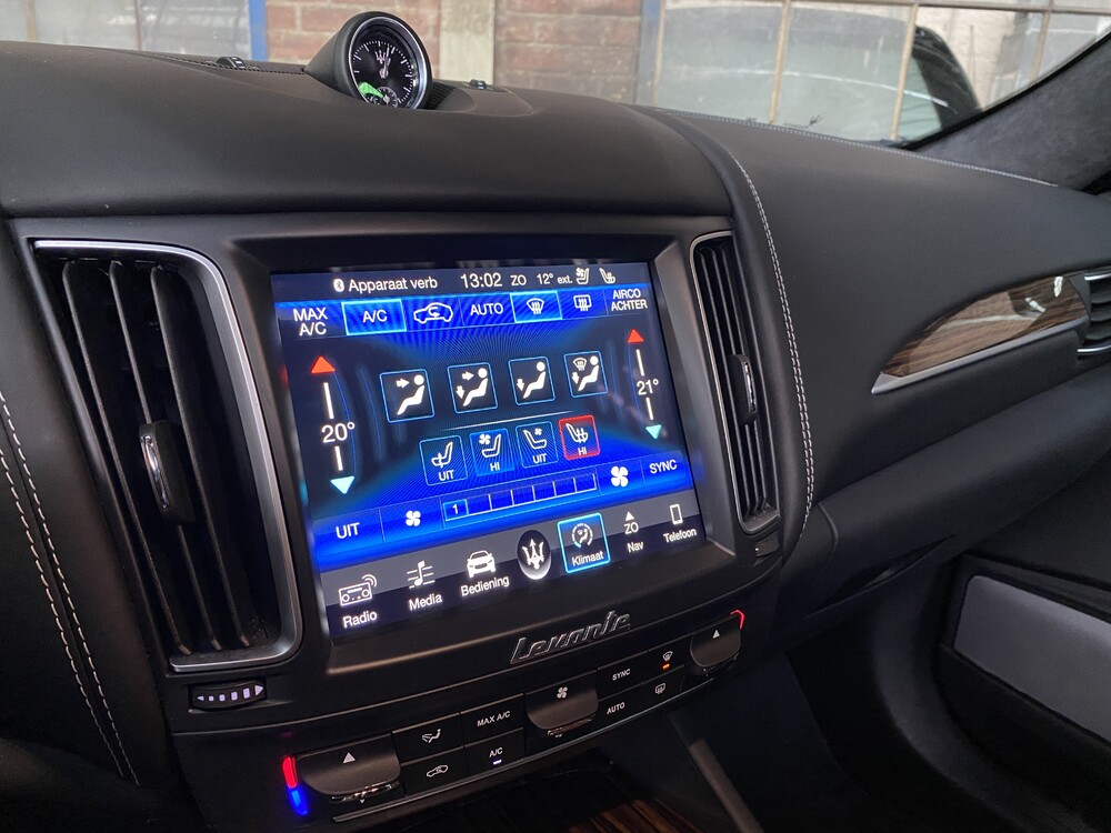 Maserati Levante S 3.0 V6 GranLusso 430pk 2019 -Org. NL- FACELIFT, XL-035-N