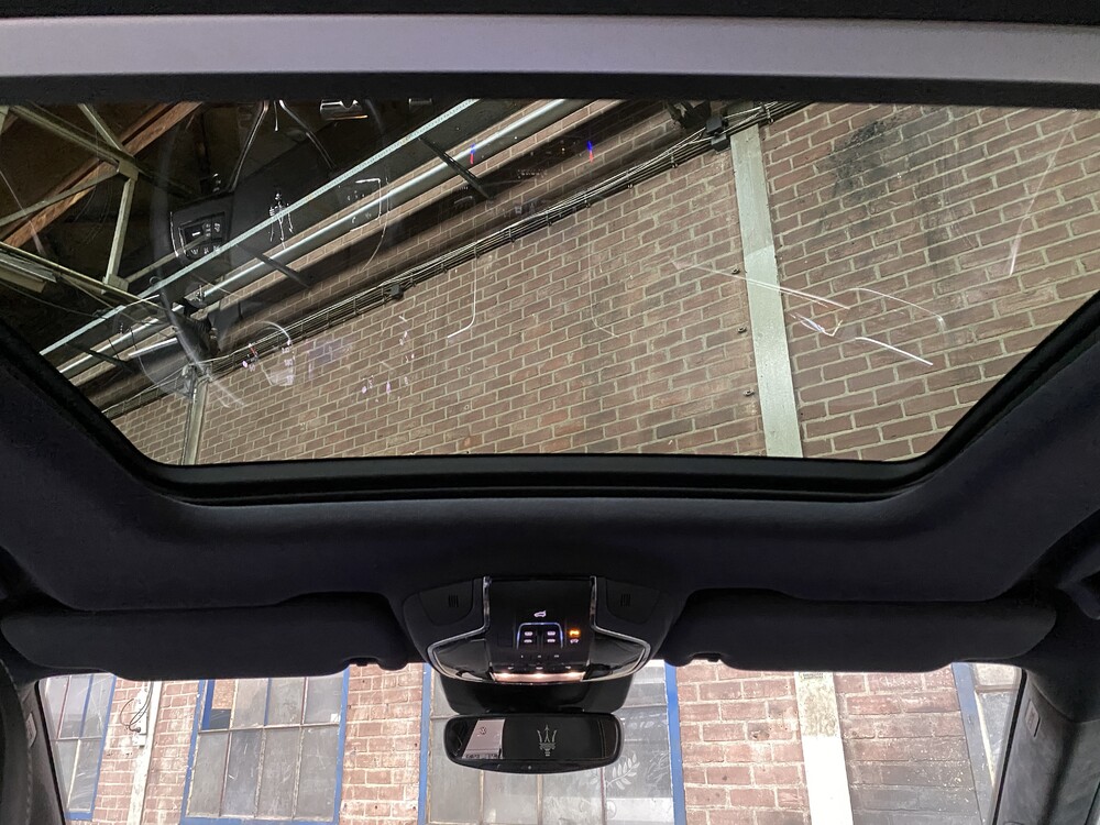 Maserati Levante S 3.0 V6 GranLusso 430pk 2019 -Org. NL- FACELIFT, XL-035-N