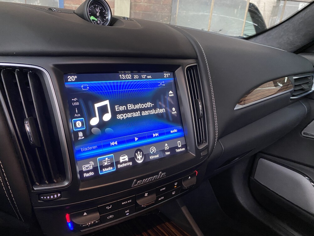 Maserati Levante S 3.0 V6 GranLusso 430pk 2019 -Org. NL- FACELIFT, XL-035-N