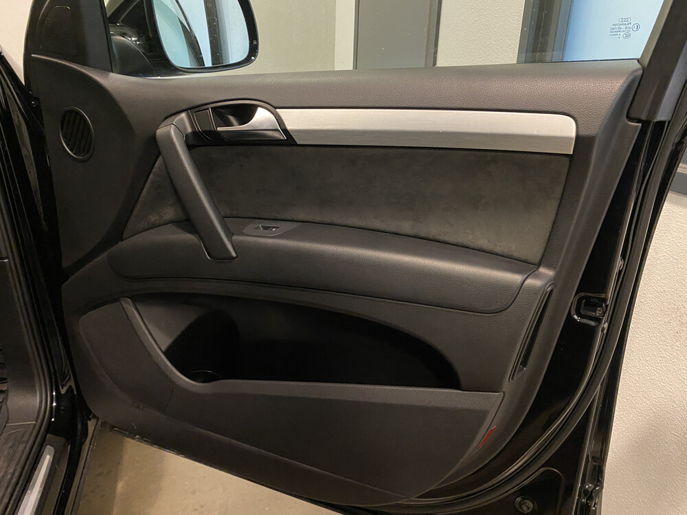 Audi Q7 3.0D S-Line 232hp 2007, VNX-79-X