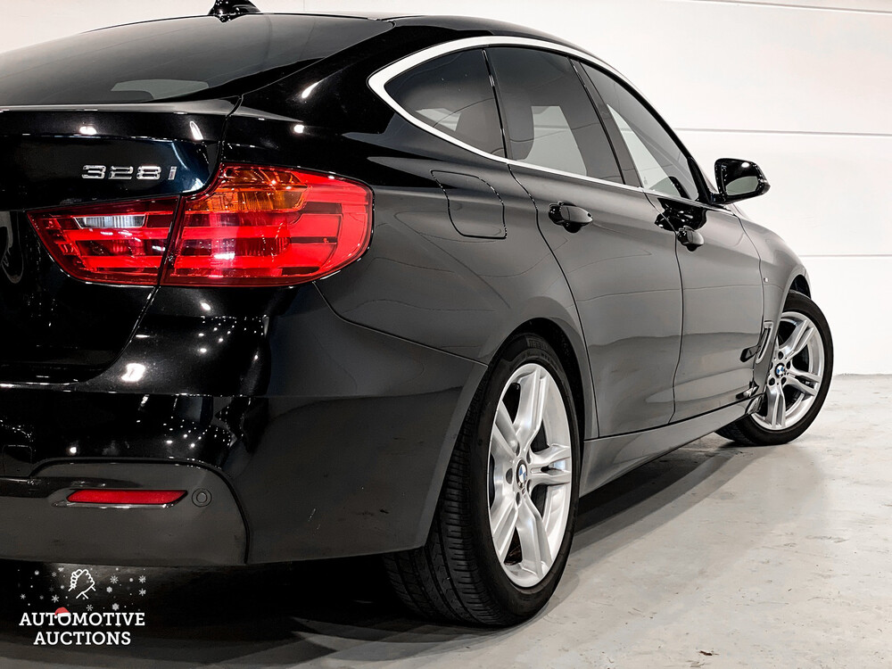 BMW 328i Gran Turismo GT M-Sport xDrive High Executive 3er 245PS 2013 -Ursprünglich. NL-, 9-SHK-50