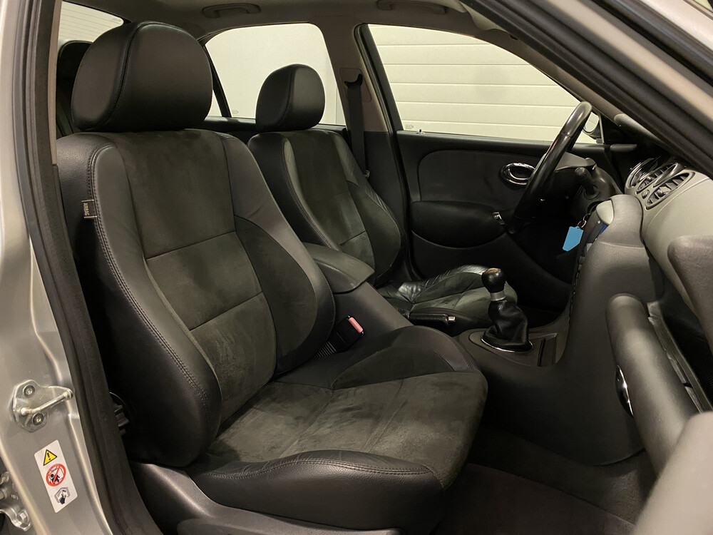 MG ZT 260 Ford Mustang 4.6 V8 Manual 260pk 2004, 31-ZF-XF