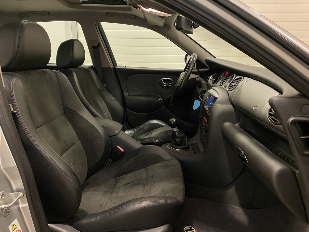 MG ZT 260 Ford Mustang 4.6 V8 Manual 260pk 2004, 31-ZF-XF