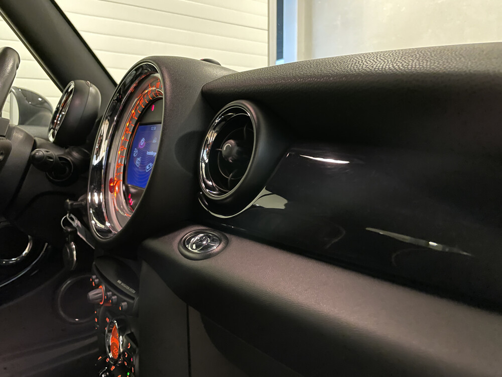 Mini Cooper Chili Cabriolet 122PS 2011, 38-PFG-4