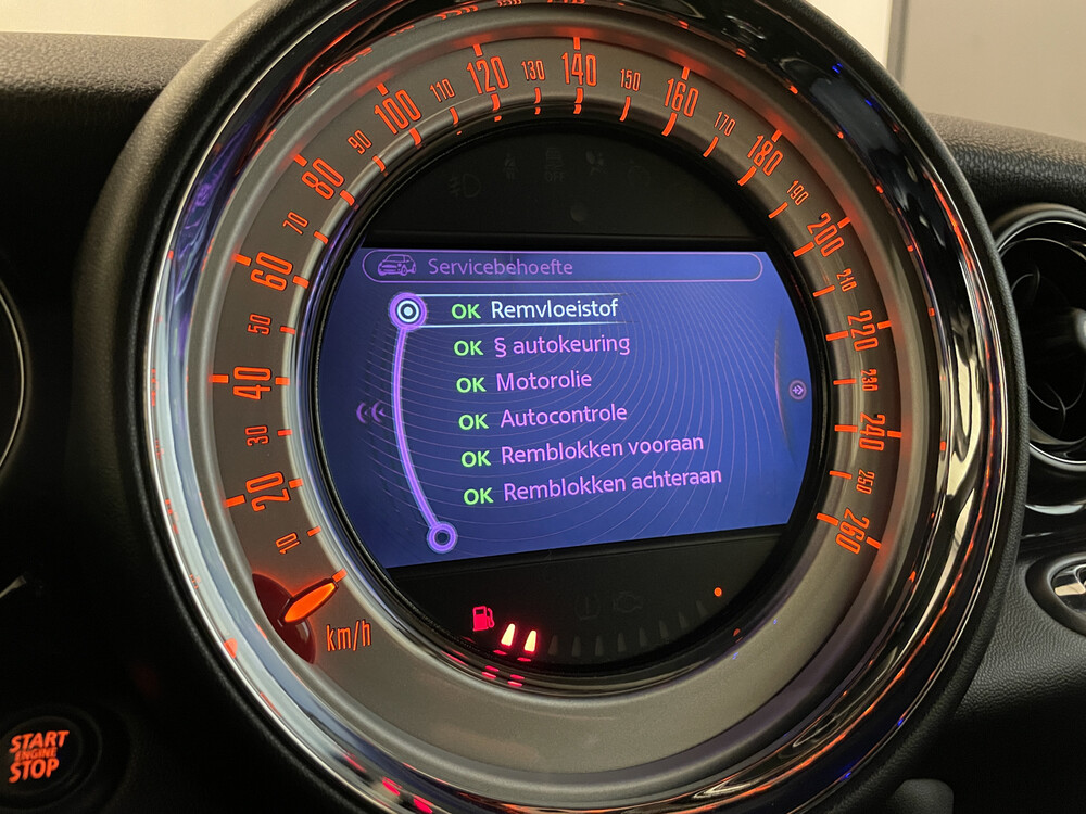 Mini Cooper Chili Cabriolet 122PS 2011, 38-PFG-4