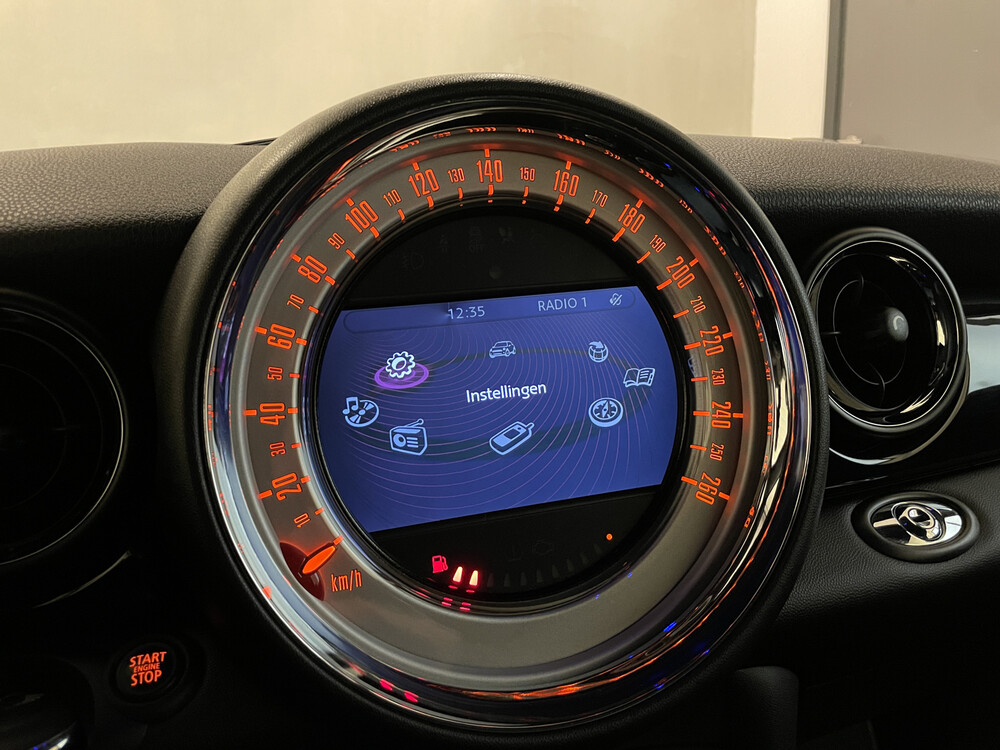 Mini Cooper Chili Cabriolet 122PS 2011, 38-PFG-4