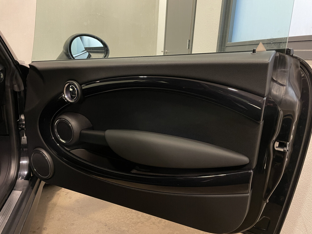 Mini Cooper Chili Cabriolet 122PS 2011, 38-PFG-4