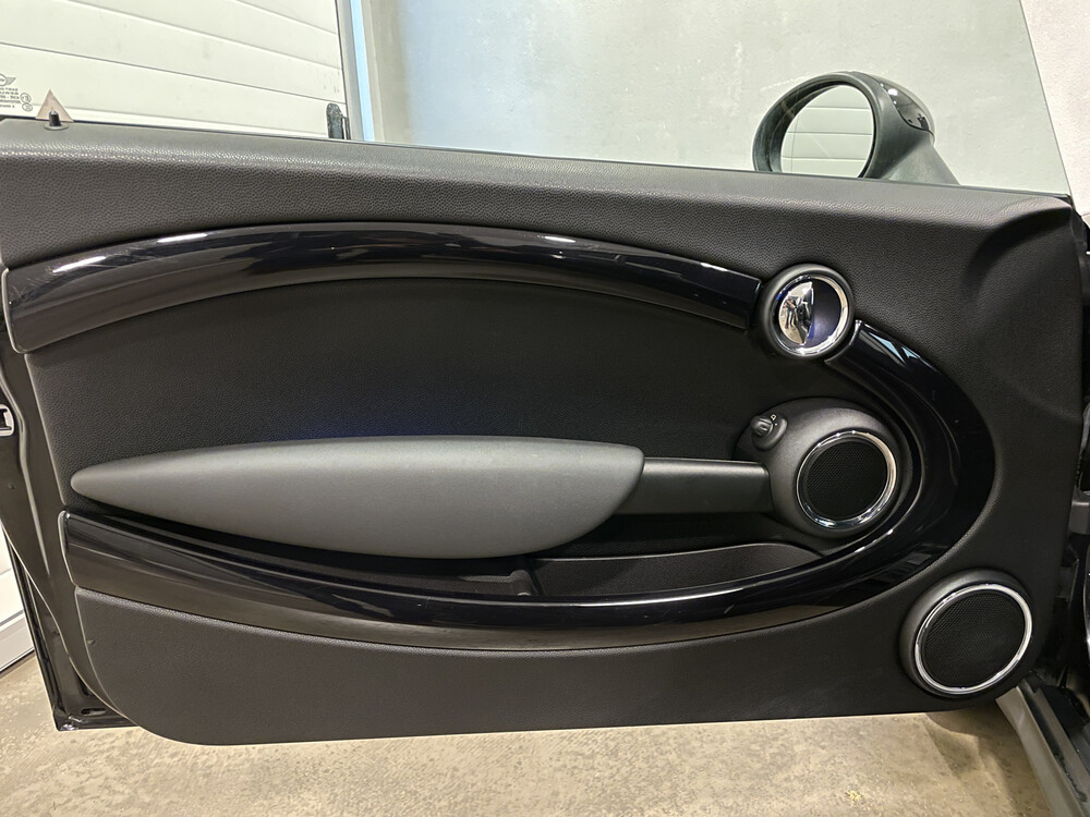 Mini Cooper Chili Cabriolet 122PS 2011, 38-PFG-4