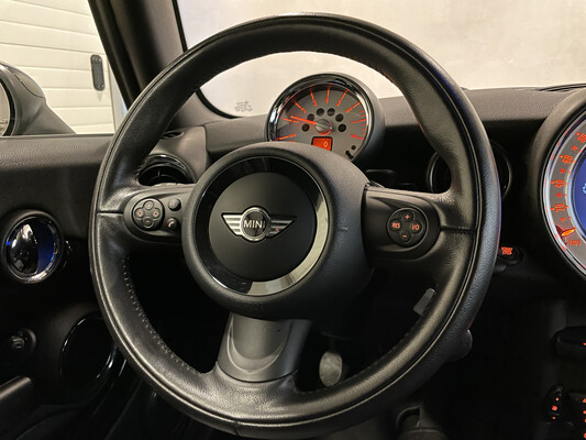 Mini Cooper Chili Cabriolet 122hp 2011, 38-PFG-4