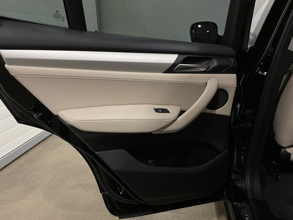  BMW X3 xDrive20i High Executive 184PS 2012, 92-TZV-1