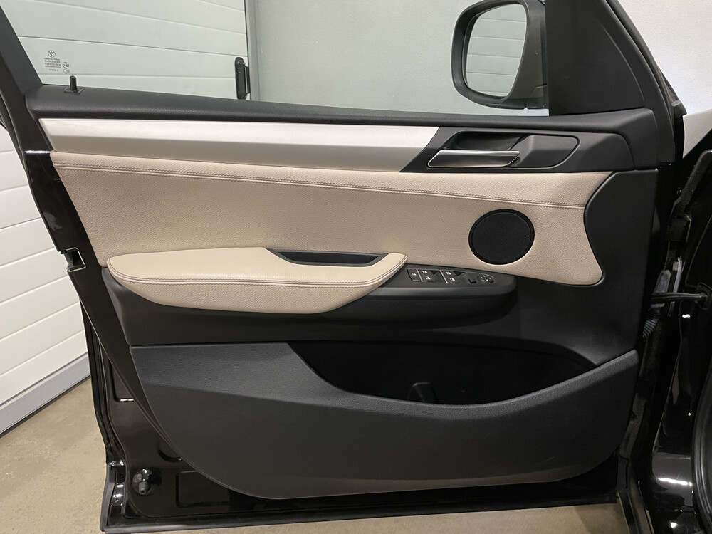  BMW X3 xDrive20i High Executive 184PS 2012, 92-TZV-1