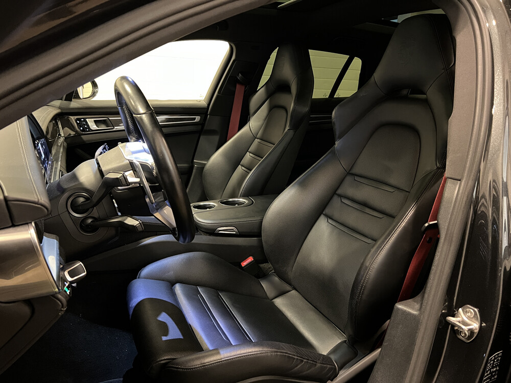 Porsche Panamera Sport Turismo E-Hybrid 4 2.9 V6 SportChrono 462hp 2018, ZV-954-P