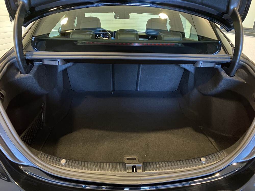 Mercedes-Benz C180 AMG Premium Plus Pack C-Klasse 156PS 2021, P-860-VN -Herstellergarantie-