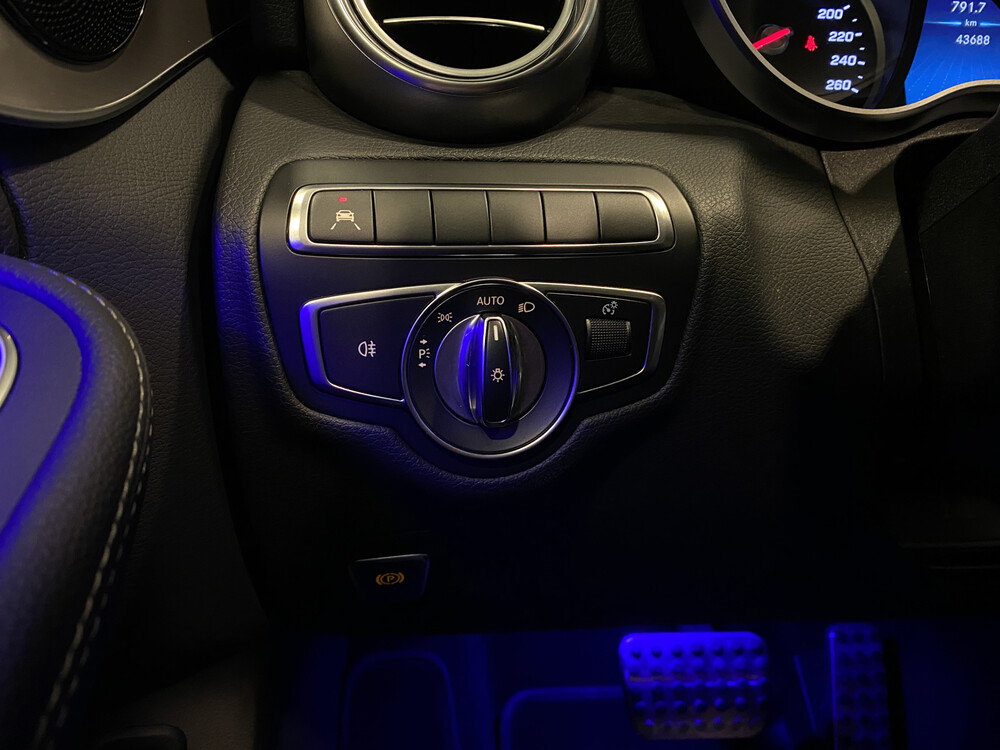 Mercedes-Benz C180 AMG Premium Plus Pack C-Klasse 156PS 2021, P-860-VN -Herstellergarantie-