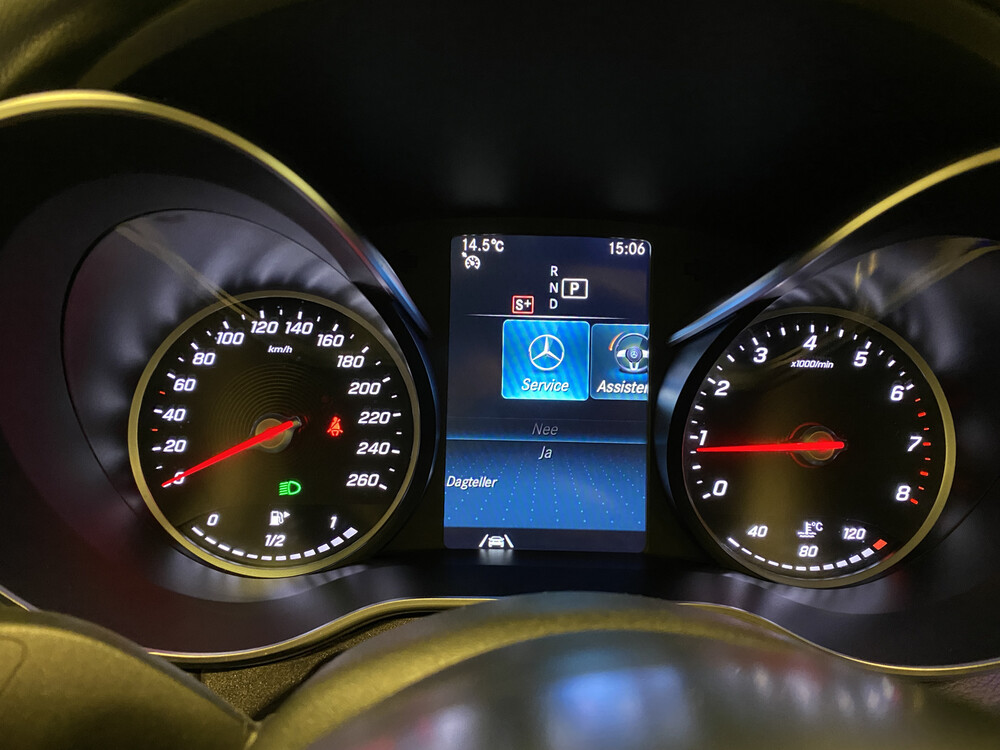 Mercedes-Benz C180 AMG Premium Plus Pack C-Klasse 156PS 2021, P-860-VN -Herstellergarantie-