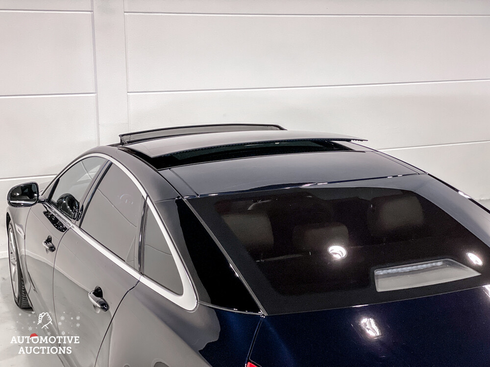 Jaguar XJ 3.0 V6D Premium Luxus LWB 275PS 2012, 83-XGR-2