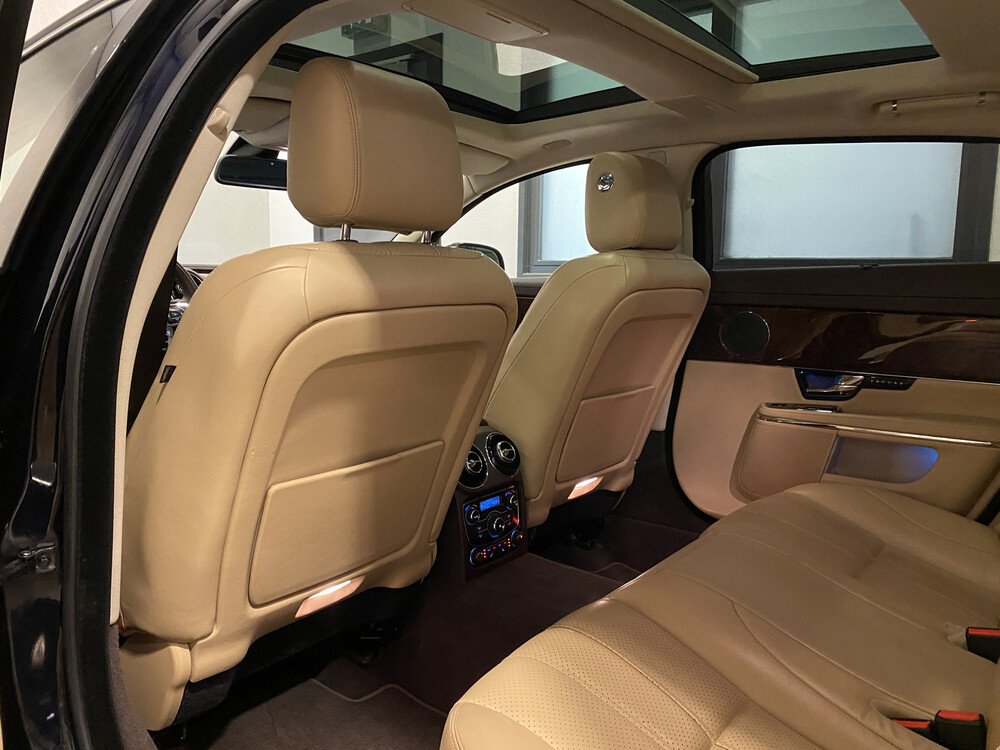 Jaguar XJ 3.0 V6D Premium Luxus LWB 275PS 2012, 83-XGR-2