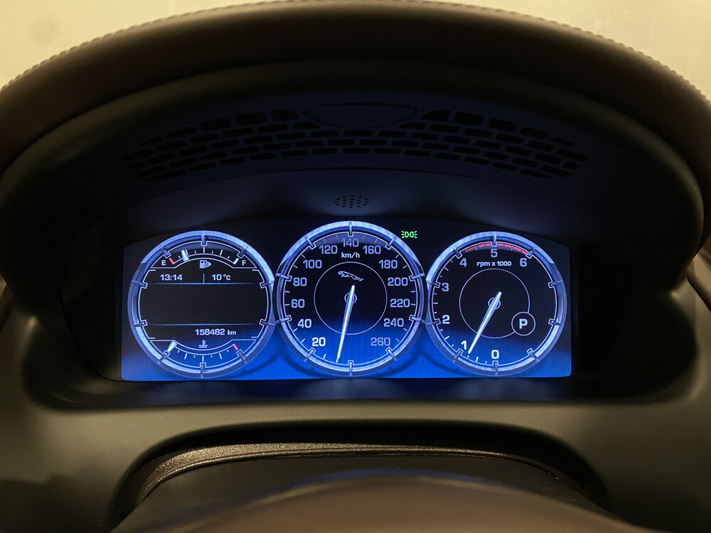 Jaguar XJ 3.0 V6D Premium Luxus LWB 275PS 2012, 83-XGR-2