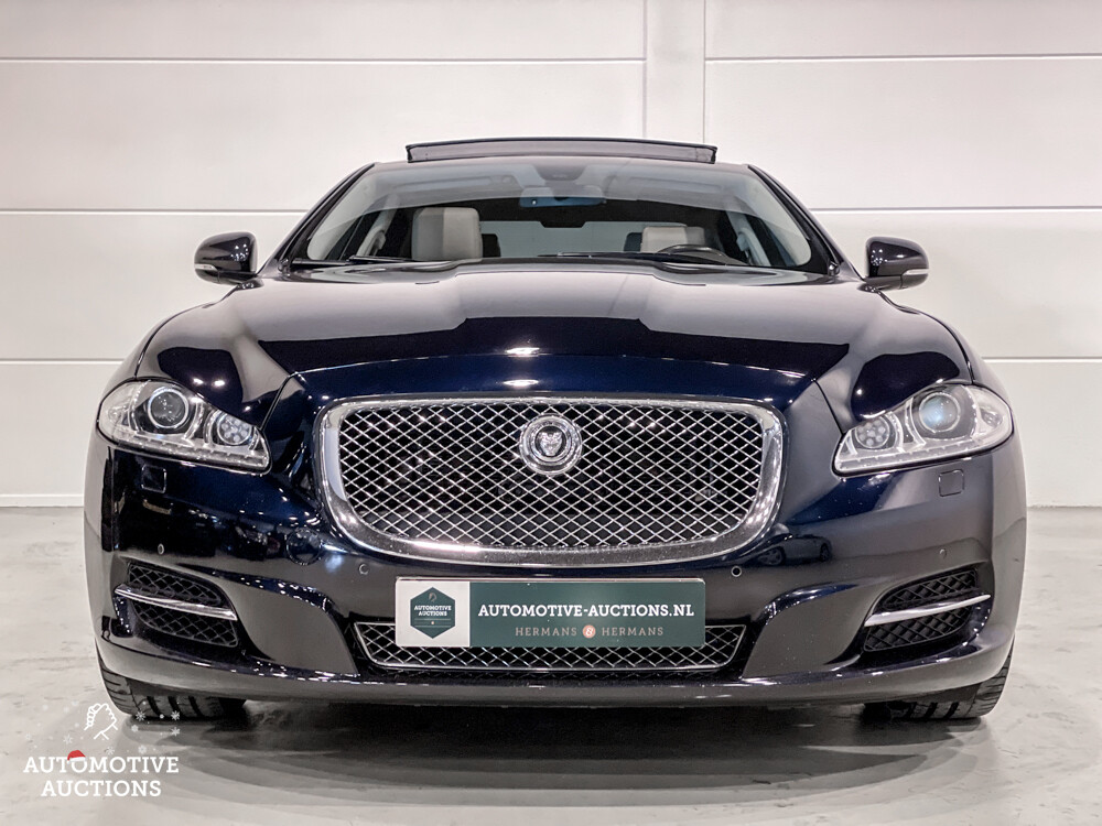 Jaguar XJ 3.0 V6D Premium Luxus LWB 275PS 2012, 83-XGR-2