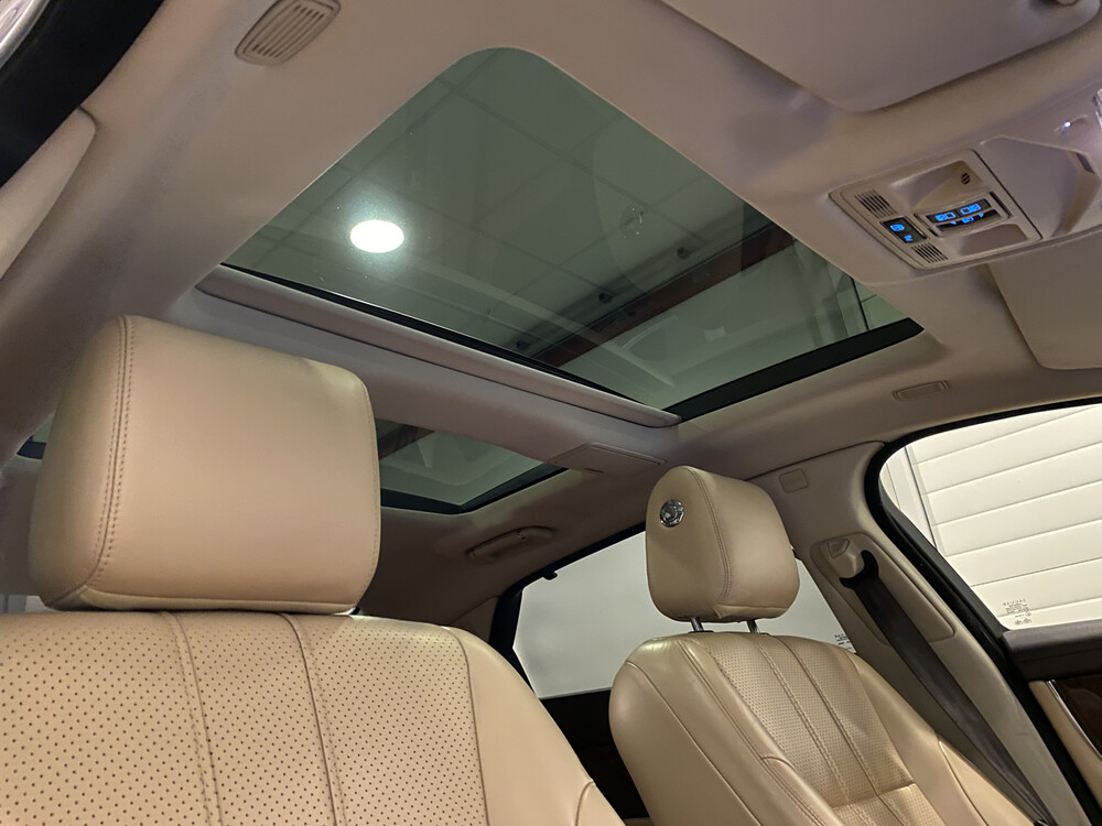 Jaguar XJ 3.0 V6D Premium Luxus LWB 275PS 2012, 83-XGR-2