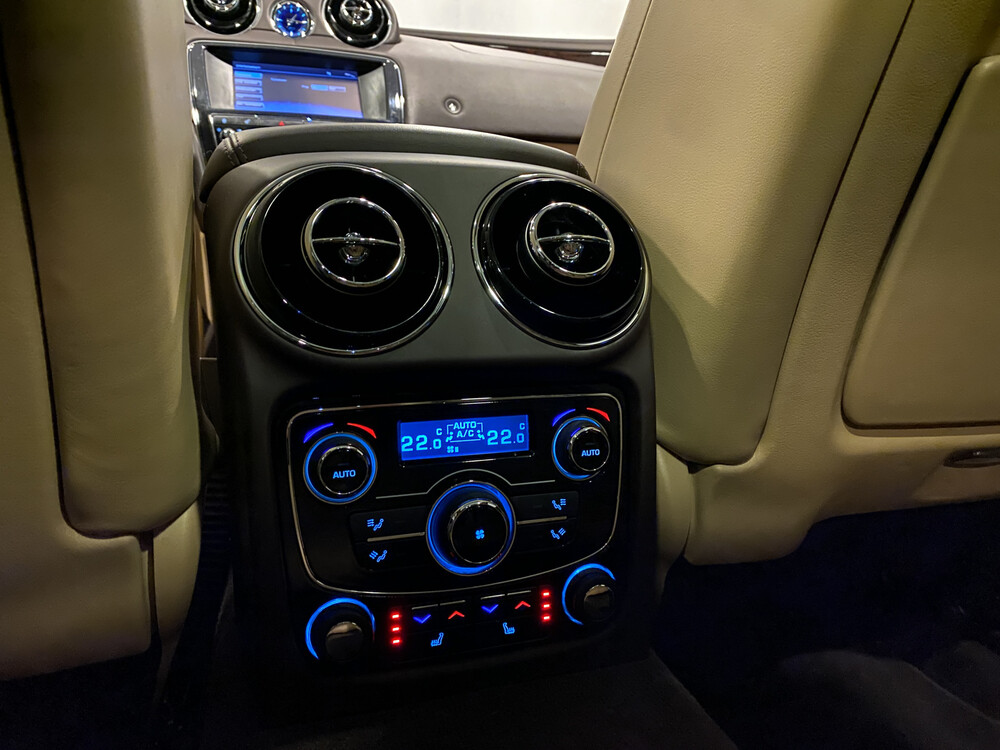 Jaguar XJ 3.0 V6D Premium Luxus LWB 275PS 2012, 83-XGR-2