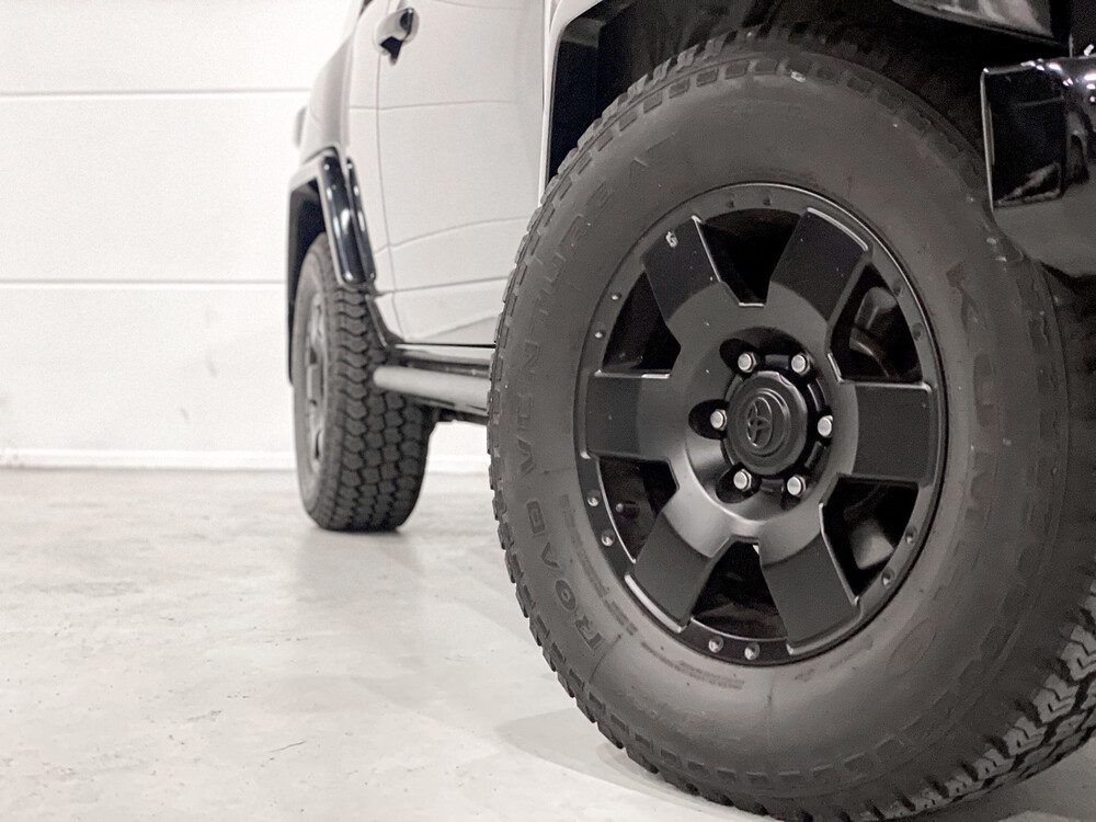 Toyota FJ Cruiser 4.0 V6 242hp 2007, J-761-XS