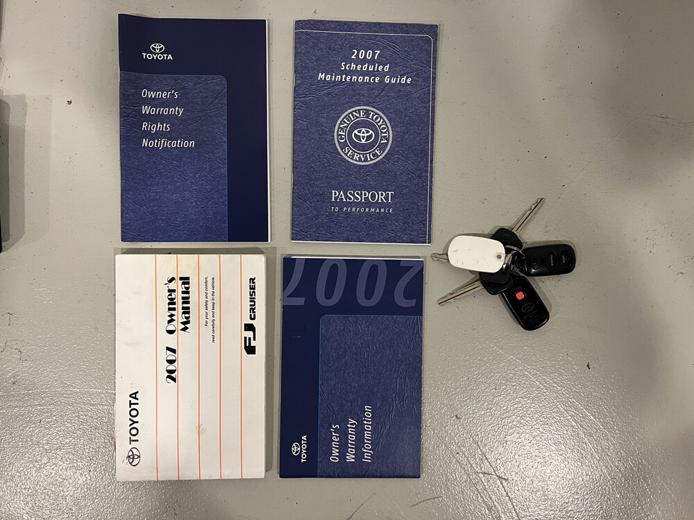 Toyota FJ Cruiser 4.0 V6 242hp 2007, J-761-XS