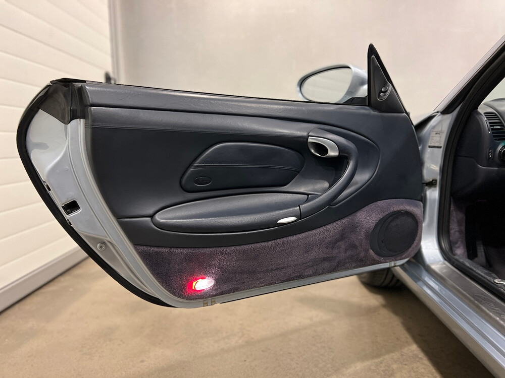 Porsche 911 996 3.4 Carrera Cabriolet 300PS 1998, 11-RD-FX