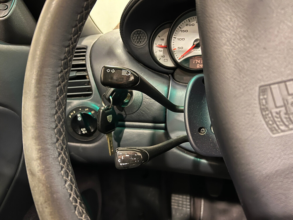 Porsche 911 996 3.4 Carrera Cabriolet 300PS 1998, 11-RD-FX