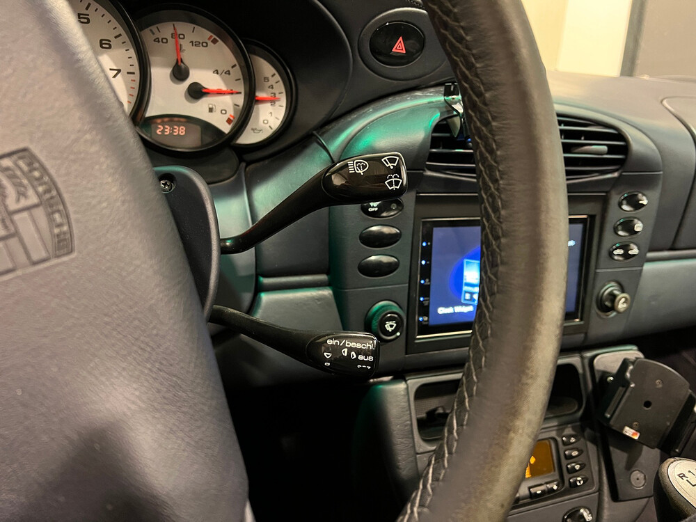 Porsche 911 996 3.4 Carrera Cabriolet 300PS 1998, 11-RD-FX