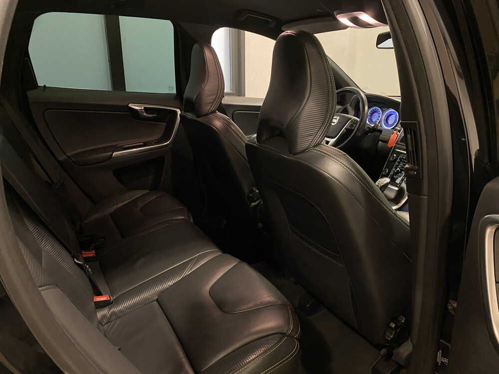 Volvo XC60 2.4 D5 AWD Summum R-Design 215hp 2013, 7-SGH-04