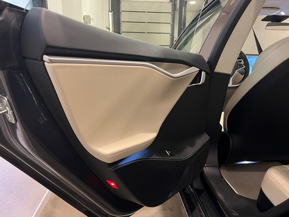 Tesla Model S 75D 476hp 2017 -Ursprünglich. NL-, RK-236-J