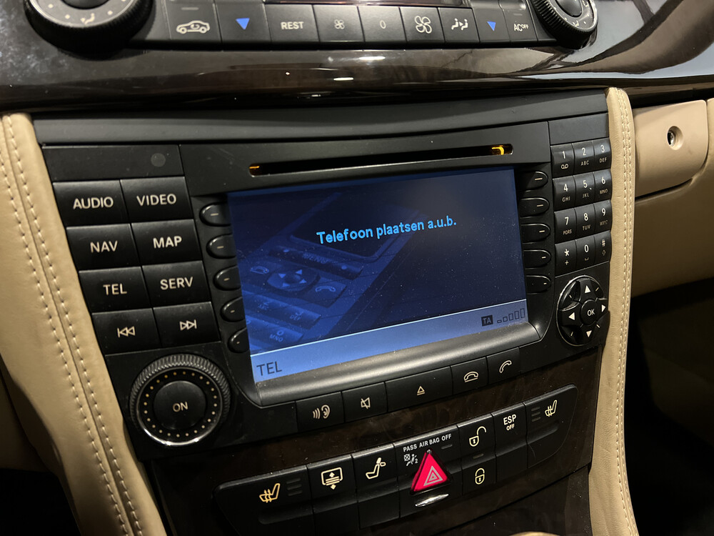 Mercedes-Benz CLS55 AMG 5.5 V8 CLS-Klasse 476PS 2005 -Orig. NL-, 14-RJ-NG