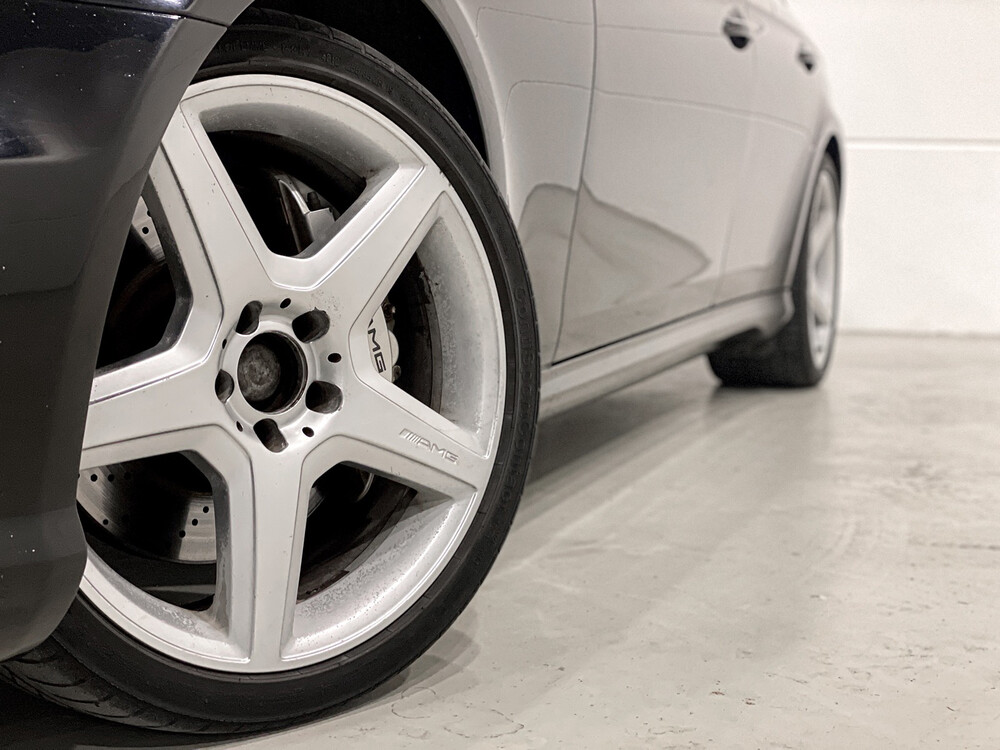 Mercedes-Benz CLS55 AMG 5.5 V8 CLS-Klasse 476PS 2005 -Orig. NL-, 14-RJ-NG