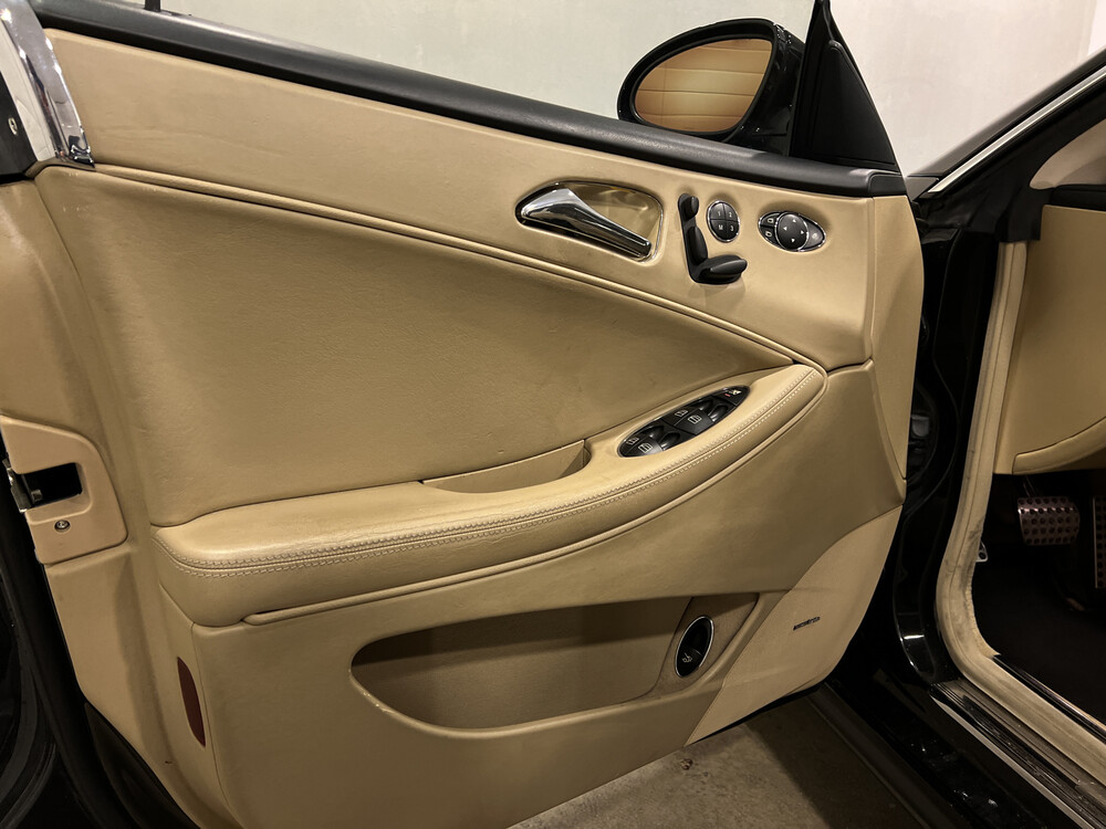 Mercedes-Benz CLS55 AMG 5.5 V8 CLS-Klasse 476PS 2005 -Orig. NL-, 14-RJ-NG