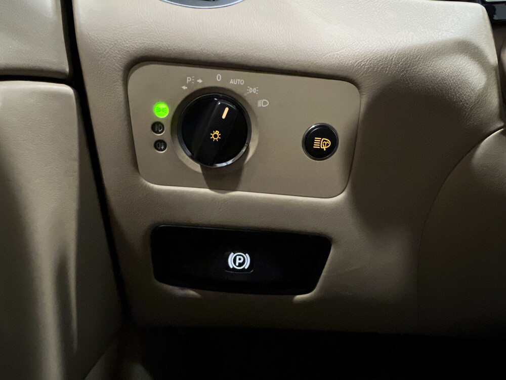 Mercedes-Benz CLS55 AMG 5.5 V8 CLS-Klasse 476PS 2005 -Orig. NL-, 14-RJ-NG