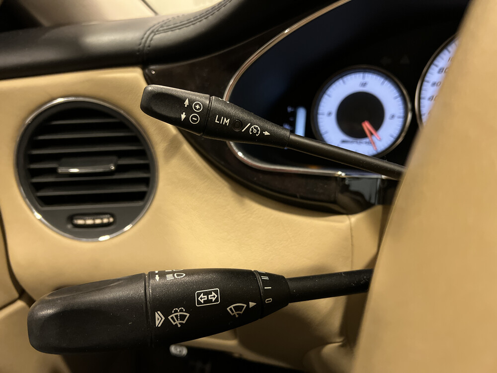 Mercedes-Benz CLS55 AMG 5.5 V8 CLS-Klasse 476PS 2005 -Orig. NL-, 14-RJ-NG