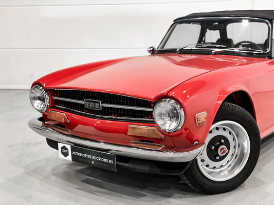 Triumph TR6 Soft Top 169hp 1975, 18-YB-18