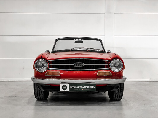 Triumph TR6 Soft Top 169hp 1975, 18-YB-18