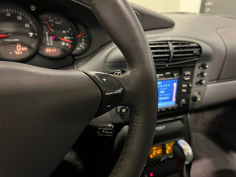 Porsche 911 996 3.4 Coupé Carrera 300PS 1999, 90-ST-DN