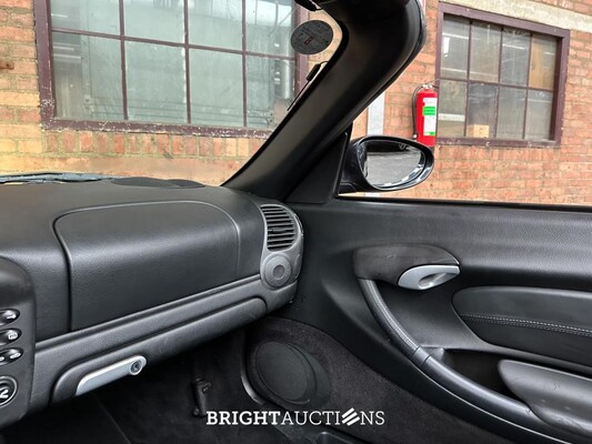 Porsche Boxster 986 2.7 220pk 2004 Youngtimer