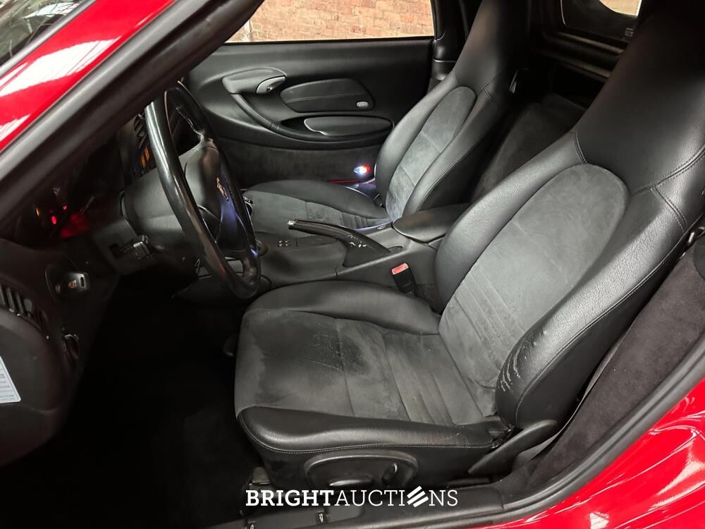 Porsche Boxster 986 2.7 220pk 2004 (MANUAL) Youngtimer