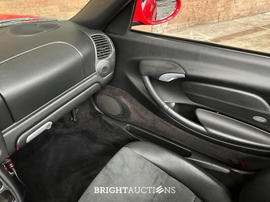 Porsche Boxster 986 2.7 220pk 2004 (MANUAL) Youngtimer