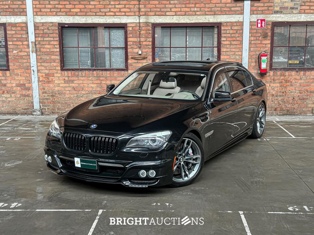 BMW ActiveHybrid7 F04 4.4 V8 465pk 2011