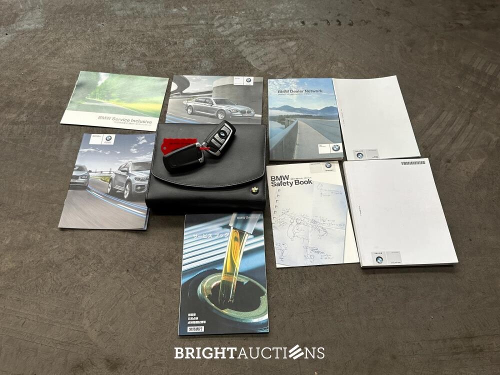 BMW ActiveHybrid7 F04 4.4 V8 465pk 2011