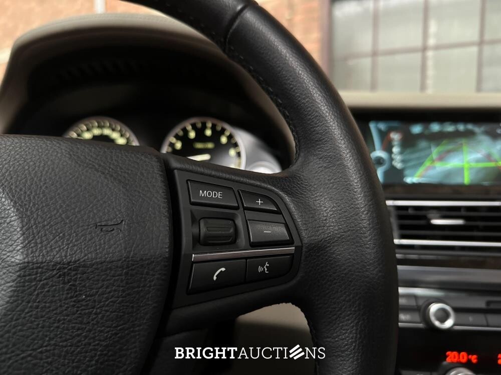 BMW ActiveHybrid7 F04 4.4 V8 465pk 2011