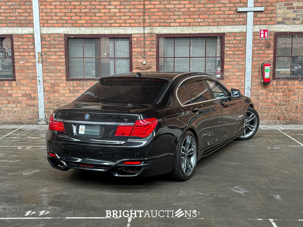 BMW ActiveHybrid7 F04 4.4 V8 465pk 2011