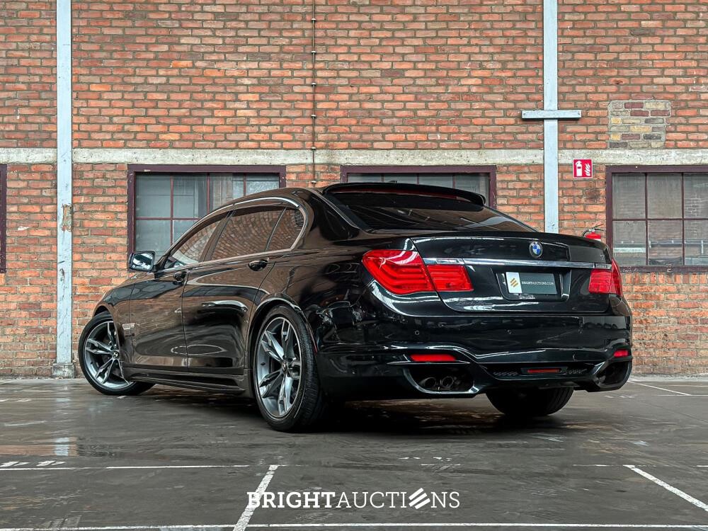 BMW ActiveHybrid7 F04 4.4 V8 465pk 2011