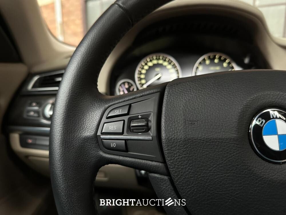 BMW ActiveHybrid7 F04 4.4 V8 465pk 2011